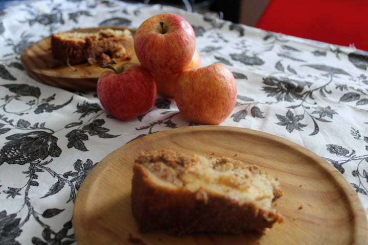 Apple Crumb Coffee Cake: A dessert rotten to the core.